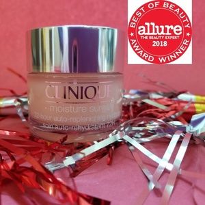 BNWOB Clinique Moisture Surge 72-Hour! Full-size!